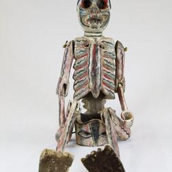 Large Skeleton with Rotating Arms and Legs